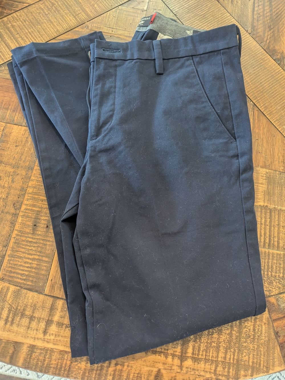 Dockers Men's Workday Khaki Navy Chino Pants